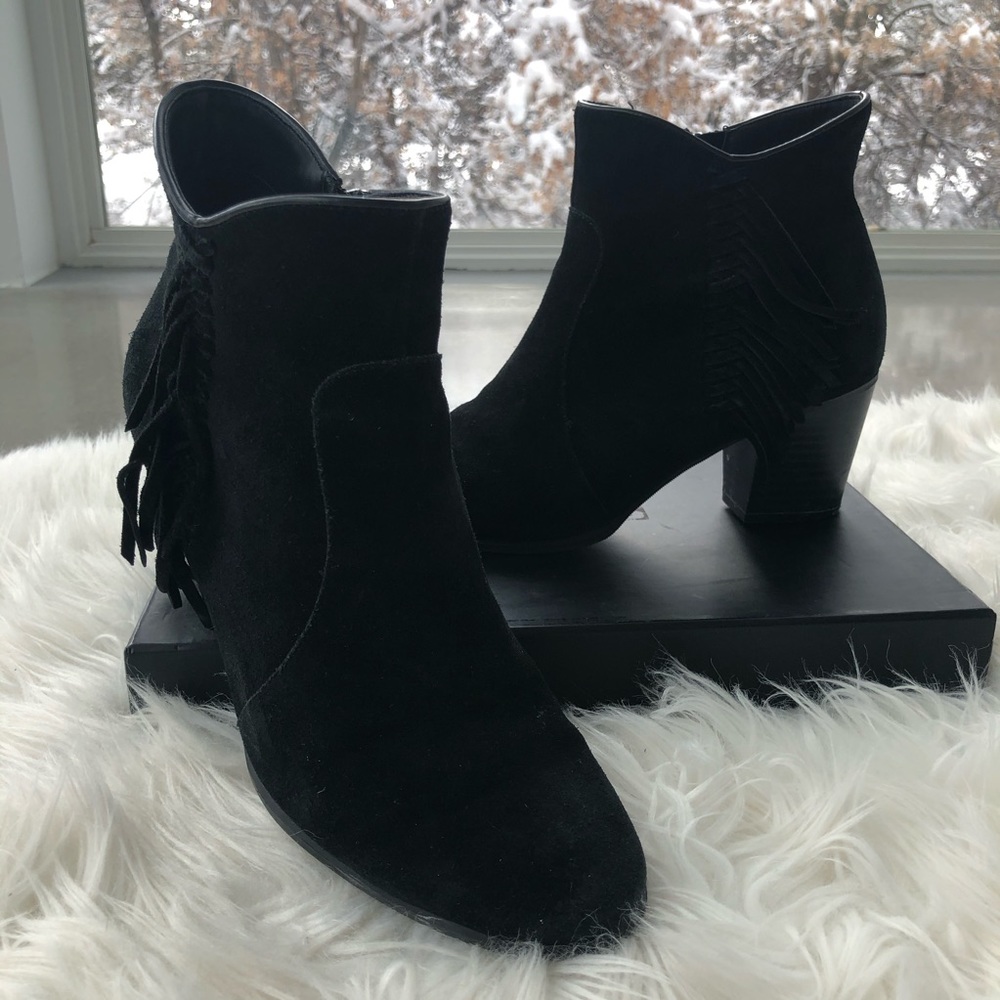 Fringe G. H. Bass & Co Eve Suede booties!